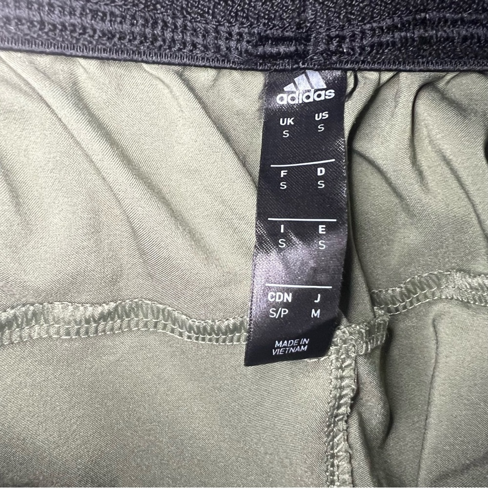 Mens ADIDAS Legacy Green Athletic Training Shorts Size Small - Picture 12 of 14